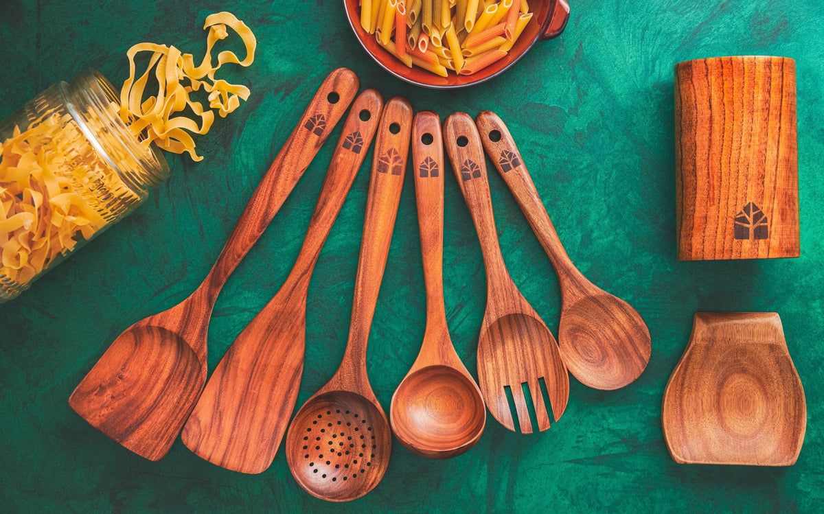 Teak Wood Kitchen Utensil Set with Holder